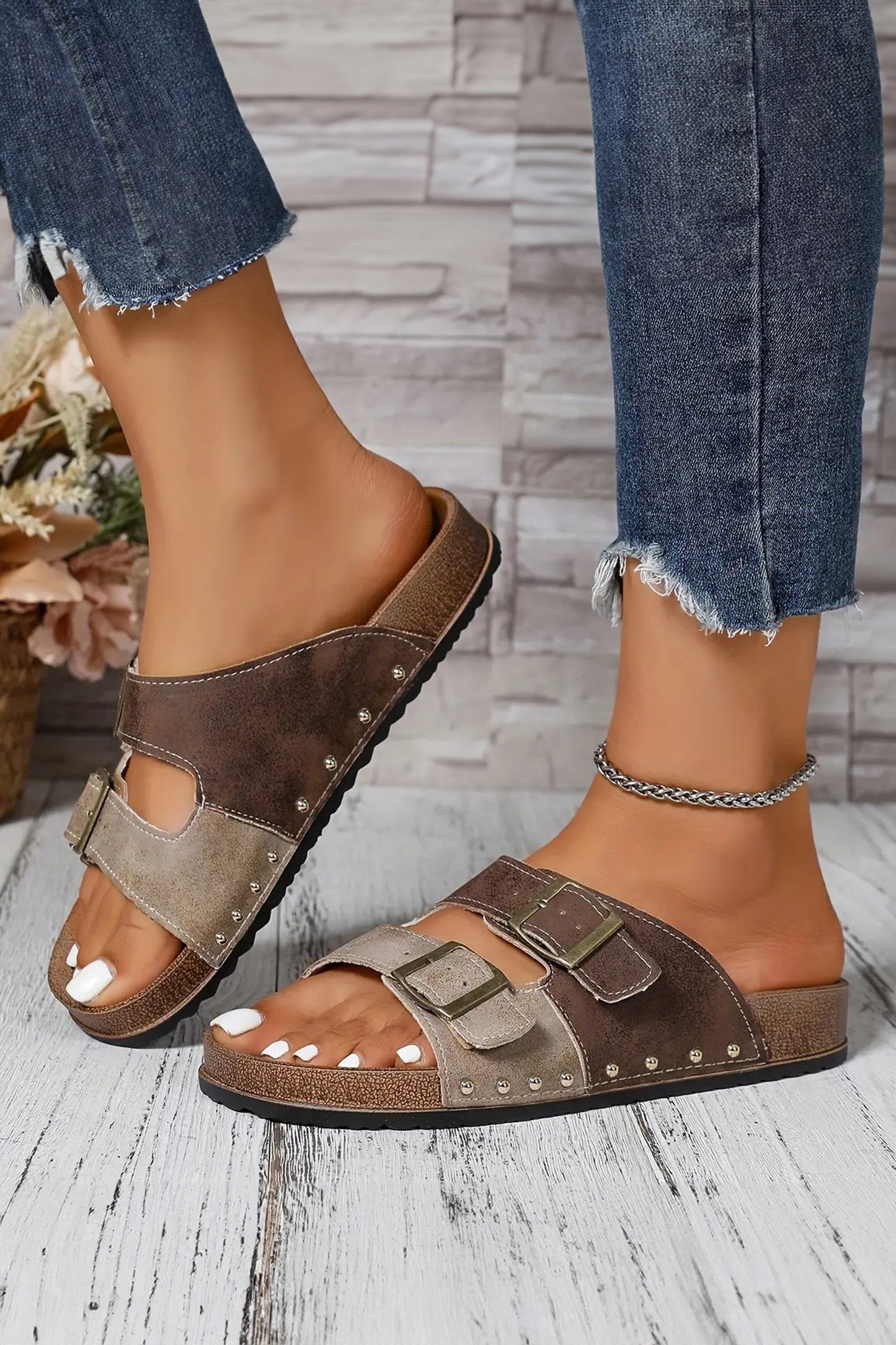 Coffee Leopard Two-tone Retro Buckle Straps Hollowed Faux Suede Slippers