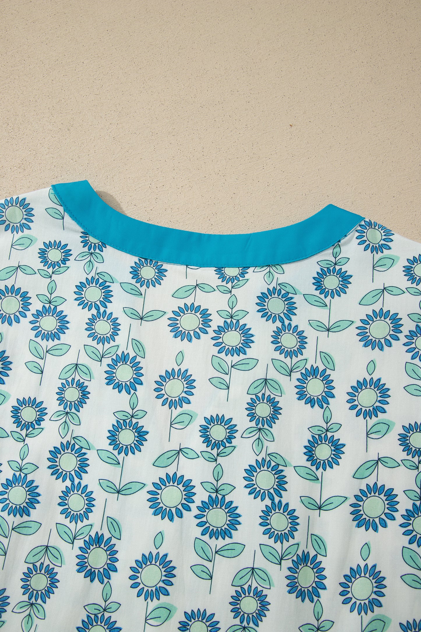 Green Sunflower Printed Contrast Trim V Neck Flutter Sleeve Blouse